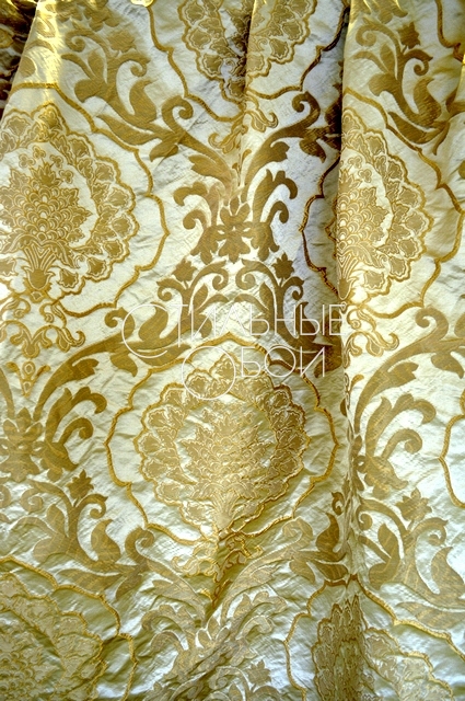 Lorenzo BeigeGold